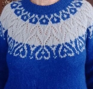 Связала-показала