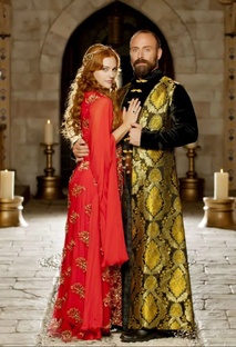 Смотрим под вышивку