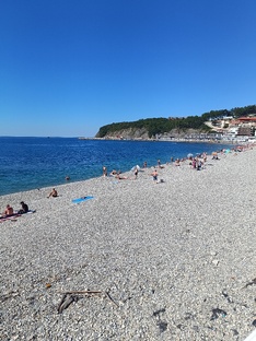 Море
