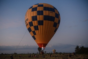 На воздушном шаре: Турция и Камбоджа