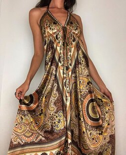 Девушки в шёлке