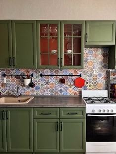 Перекраска кухни для свекрови.