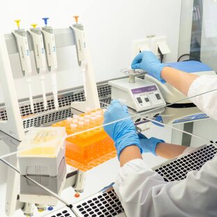 Наука в лицах