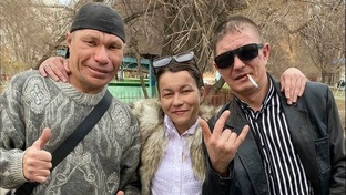 Олег Монгол, Иришка Чики Пики, Безумный Паша и друзья