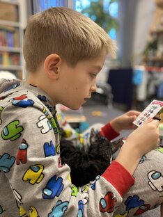 Играешь и умнеешь