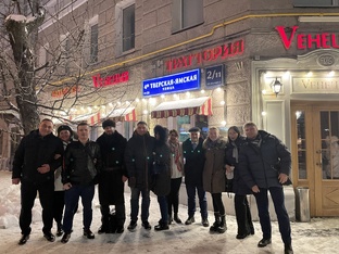 ВЫПУСКНИКИ 