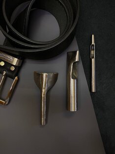 Инструментарный набор кожевенника