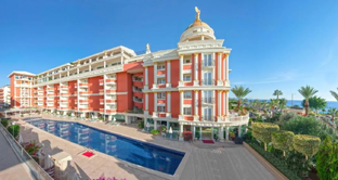 Битва чеков - сравнение отелей Богатый и нищий