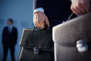 Отставки и назначения в Минобороны