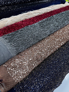 Нарядные ткани.