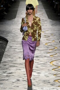 Цветовые сочетания, которые делают образ дороже: шпаргалка