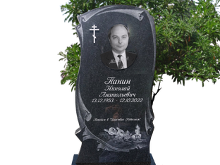 ПАМЯТНИКИ ИЗ ГРАНИТА ЧЁРНОГО ЦВЕТА