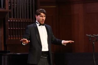 АФИШИ. КОНЦЕРТЫ. Сергей Севастьянов