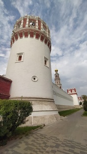 Новодевичье кладбище в Москве. 