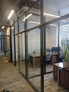 Стеклянные перегородки