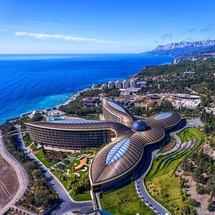 Mriya Resort & Spa 5*