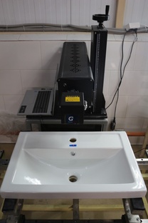 Маркировка глазури керамики с помощью лазера G-MARK