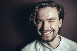 Александр Петров