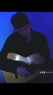  Rojik 