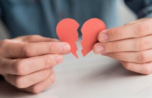 Как пережить измену и в дальнейшем развод 