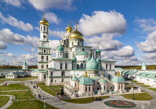 Храмы, монастыри, церкви