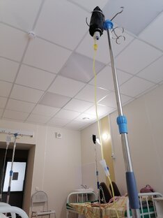 Я в больнице лежу