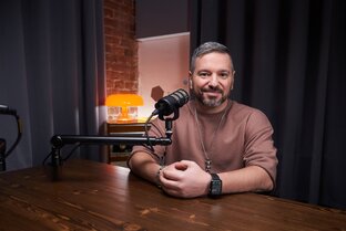 Подкасты с медиа героями!