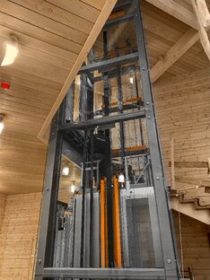 Коттеджный лифт