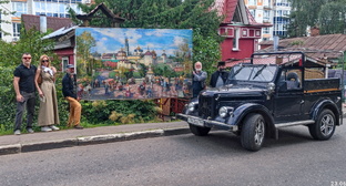 Картина и машина.