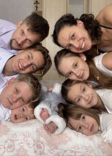 Ролики о семье