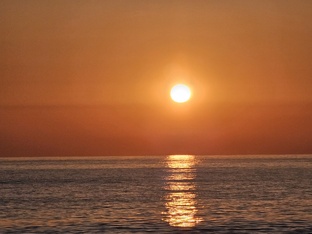 Море. Рассвет