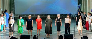 Сборник песен выпускникам от учителей на Выпускном вечере