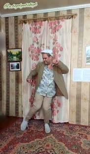 Привет вам от бежевого пиджака танцующего парня весельчака!👏🕺😃 