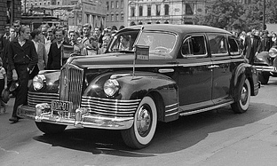 Подборка советских автомобилей