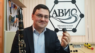 На наших лигатурах играют: