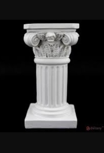 Орнаменты, этюды колоны, головы, фигуры, животных.