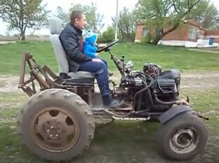 Первый трактор 2010 год