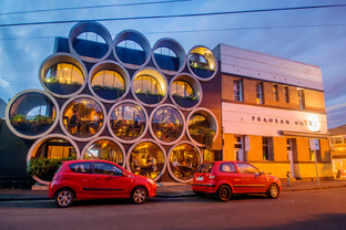 Самые  необычные здания