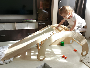 Совершенствуем крупную моторику у малышей.