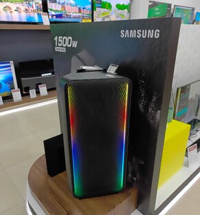 Soundtower (башня) от Samsung