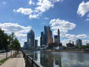 Набережные Москвы