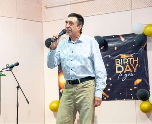 Самодеятельное пение . 