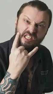 Пилот. Илья Кнабенгоф. 