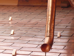 Водосток из меди на века 