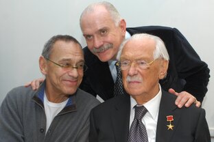 Клан Михалковых без глянца