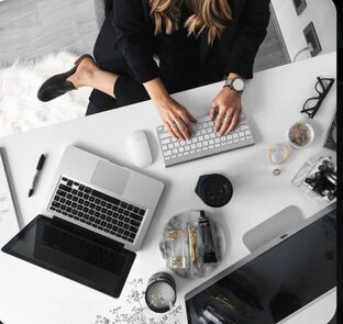 Финансы под контролем: как управлять деньгами без стресса и жесткой экономии