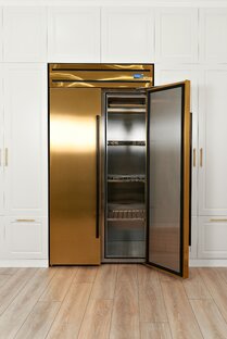 Холодильники для меха, кожи и кашемира