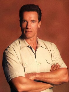 ФИЛЬМЫ С АРНОЛЬДОМ ШВАРЦЕНЕГГЕРОМ