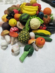 Фрукты из полимерной глины 