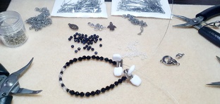 Собираем украшения вместе 💕